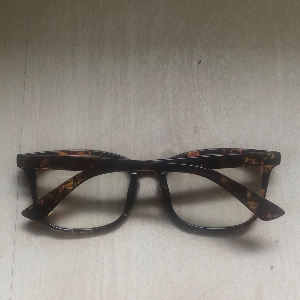 Tortoise Shell Square Glasses - Picture 3 of 5